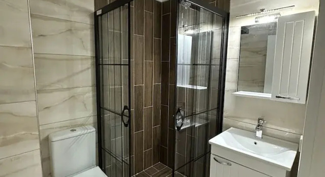 Трёхместный номер Standard с балконом Era Holiday Hotel