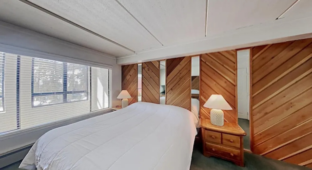 303 2 Bedroom Home, Забронировать Отель Отели Маммот-Лейкс 3 звезды, рядом с Magic Carpet, 3*