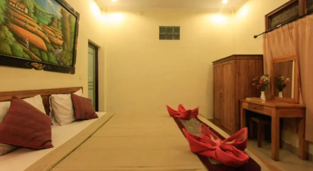 KT. Kuaya Home Stay, Забронировать Отель Отели провинции Бали с завтраком, Завтраки