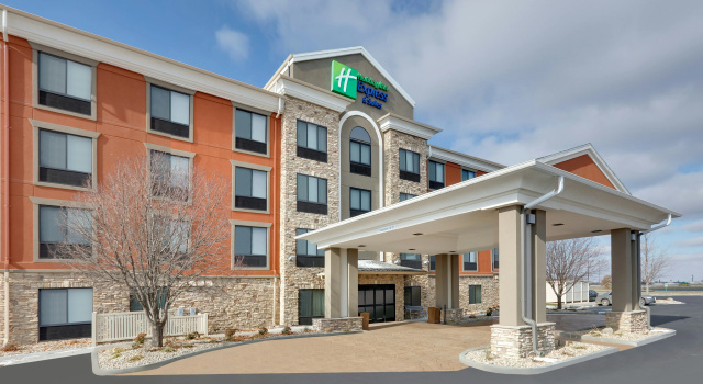 Holiday Inn Express Mitchell by IHG