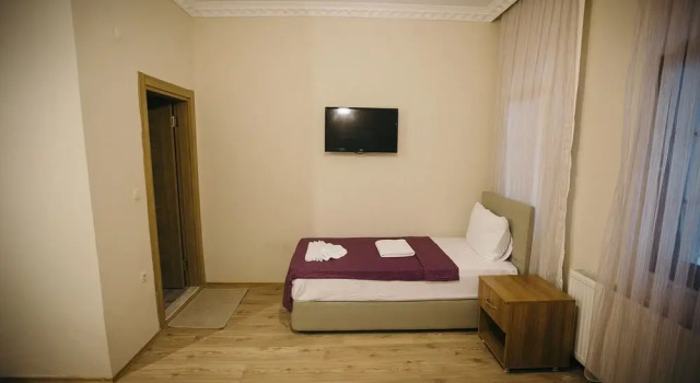 Jadela Otel