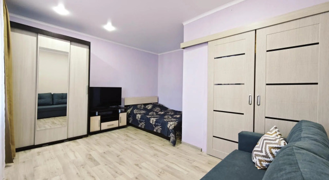 Apartments in the 9th microdistrict 16, Prenota Appartamento Hotel a Tyumen Region con parcheggio, Parcheggio