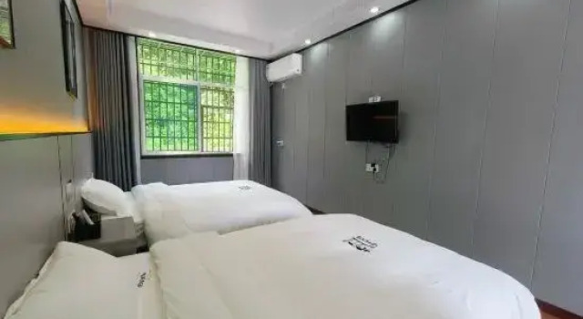 Yihui Homestay (Border Town Tea Cave Scenic Area Branch)