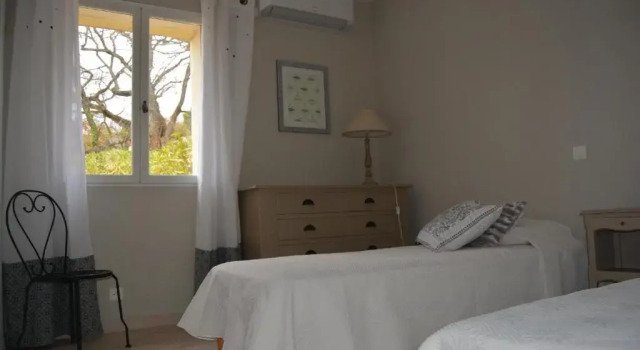 mas des oliviers, Rezervovat Hotel Hotely v Luberon s parkováním, Parkování
