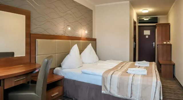 Трёхместный номер Superior Hotel ARA - Dancing Club Restauracja Kameralne SPA ARA