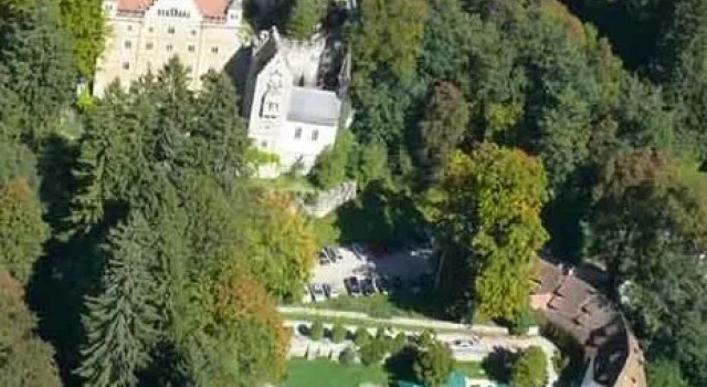 Schlosshotel Burgstall, Забронировать Отель Отели Баварии с парковкой, Парковка