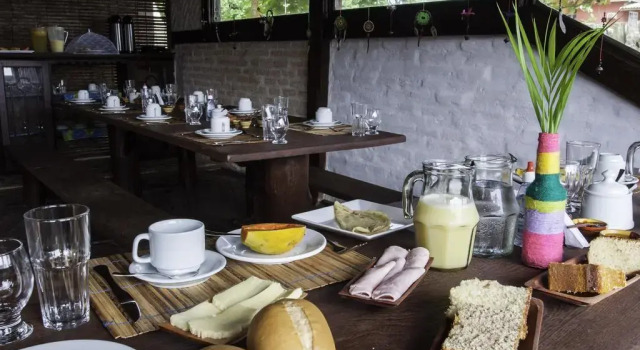 Pousada Thaynã, Rezervovat Hotel Hotely v Bahia se snídaní, Snídaně