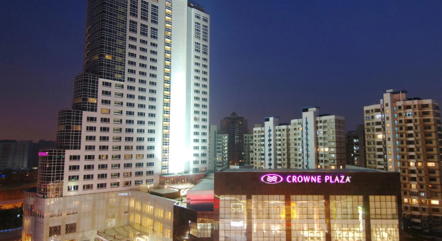 Crowne Plaza Shanghai Pudong by IHG