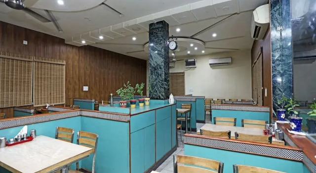OYO 17408 Scindia Resorts And Hotels