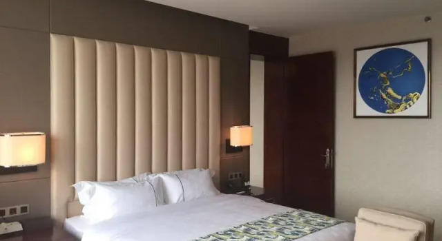 XINJUNYUE International Hotel, Rezervovat Hotel Hotely v Guangdong s bazénem, Bazén