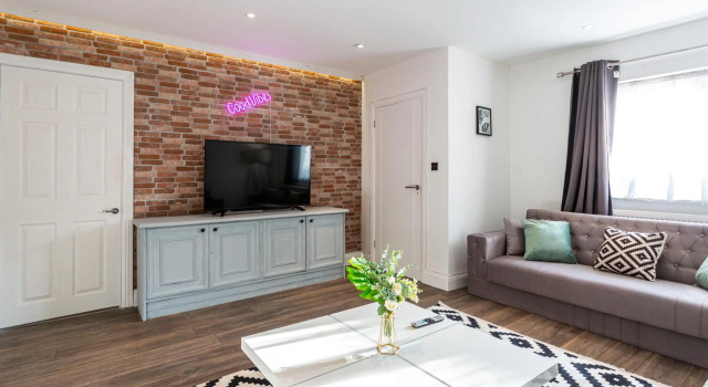 Hamlet Mews by Sorted Stay, Забронировать Отель Саутенд-он-Си Эссекс, рядом с Southend Beach