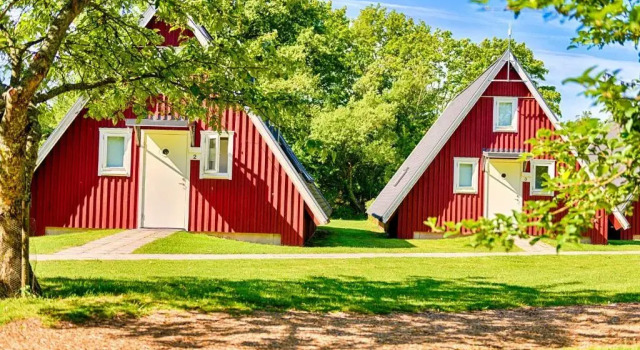 Коттедж с 3 комнатами Borstahusen Campingresort