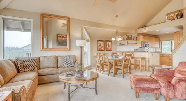 River Ridge 421a, Rezerwuj Hotel Bend Bachelor