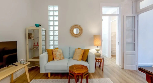 Baixa 3 Bedrooms Apartment with Patio By TimeCooler, Забронировать Апартаменты/квартира Отели Лиссабона с парковкой, рядом с Рештаурадориш, Парковка