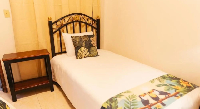 Двухместный номер Economy Hotel Plaza Los Tucanes