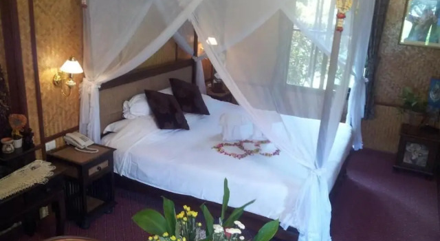 Viang Yonok Hotel, Restaurant, Sports Club, Забронировать Отель Чиангсен 