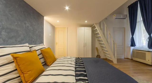 Lovely 1 bedroom flat with central location, Varaa Hotelli Budapest Budapest