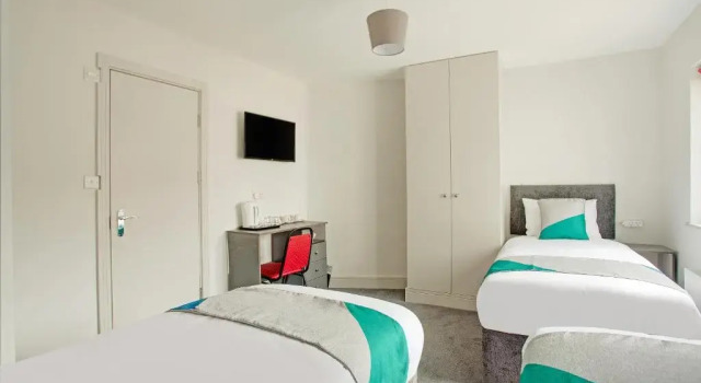Трёхместный номер Classic Civic Hotel