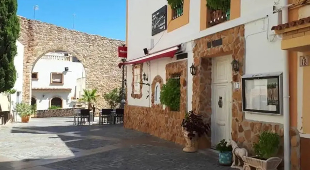 Studio in Calpe, With Wonderful City View, Furnished Terrace and Wifi Near the Beach