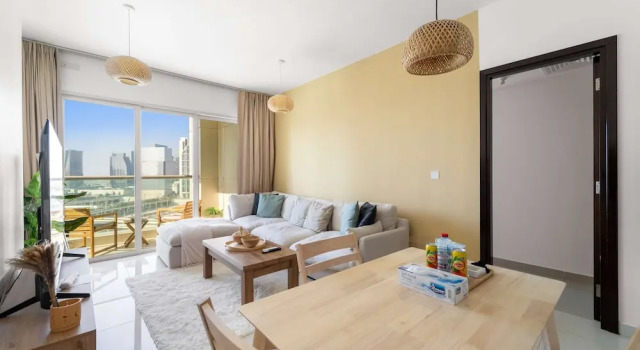 Silkhaus Chic 1bdr Burooj Views Ideal Location