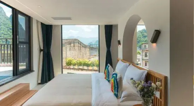 Семейный тент Secret Mountain Residence (20 yuan )