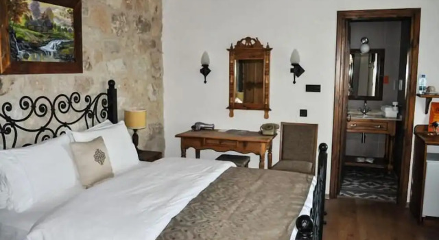Двухместный номер Standard с балконом Kemerli Konak Boutique Hotel
