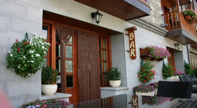 Hotel Bujaruelo, Prenota Hotel Torla Sobrarbe