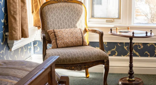 Номер Standard с балконом The Maple Inn