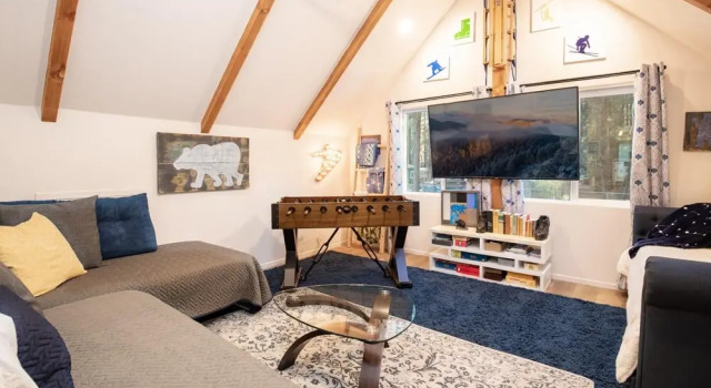 Blue Bear Chalet #2045 by Big Bear Vacations, Rezerwuj Chalet Big Bear Lake Stany Zjednoczone