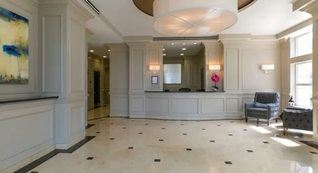 Global Luxury Suites at Stamford Center, Забронировать Отель Отели Стэмфорд 4 звезды, рядом с Железнодорожная Станция Metro-North, 4*