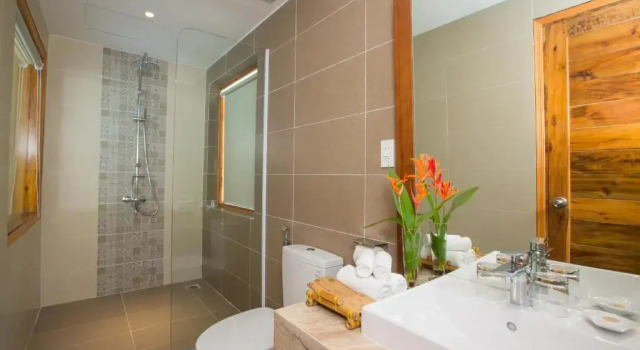 Двухместный номер Deluxe с видом на бассейн Nadine Phu Quoc Resort & Spa