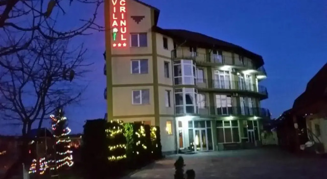 Vila Crinul, Varaa Hotelli Baile Felix 