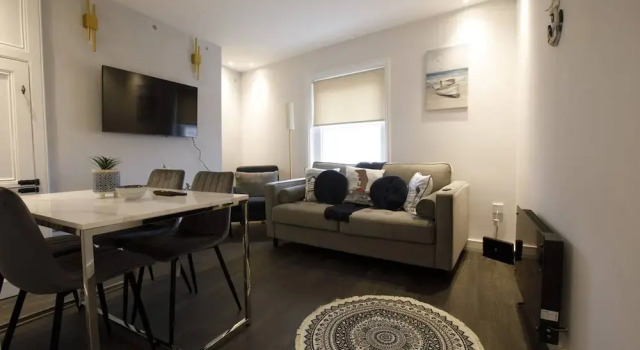 Best Beach Side Family Flat Central Weymouth, Varaa Huoneisto Asunnot kohteessa Merseyside, Huoneisto
