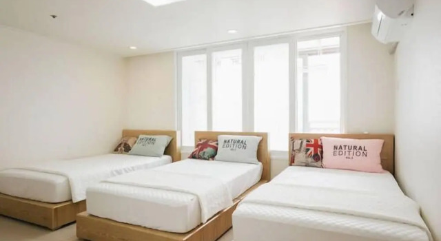 Апартаменты с балконом Spacious Apartment in Central Seoul