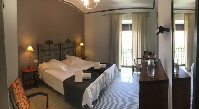 Семейный номер Standard с 2 комнатами Casa Rural El Aguila