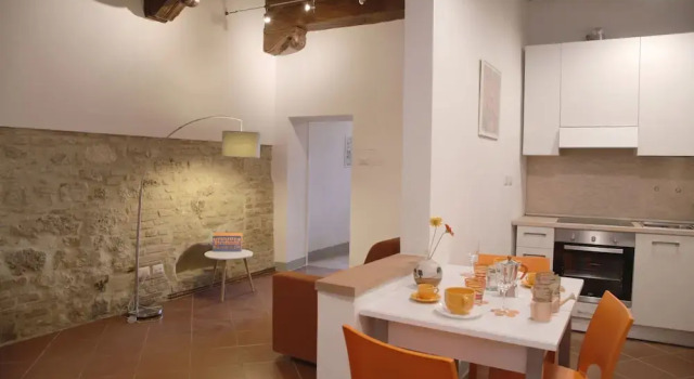 We Tuscany - Il Capitello Just Below The Towers, Buchen Sie Hotel Hotels in Elsa-Tal mit Parkplatz, Parkplätze