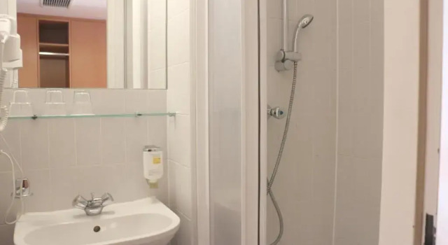 Двухместный номер Standard Europahaus Wien