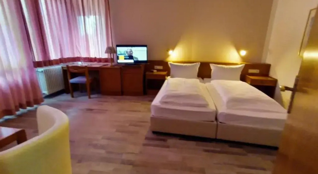 Двухместный номер Standard с балконом Hotel Faller
