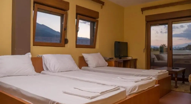 Hotel Perjanik, Book Hotel Danilovgrad Danilovgrad County