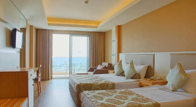 Трёхместный номер Standard Kahya Resort Aqua & Spa