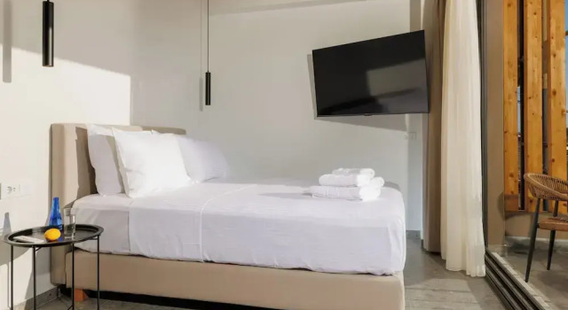 Soho SeaFront Suites, Забронировать Апарт-отель Лименас Херсонису 