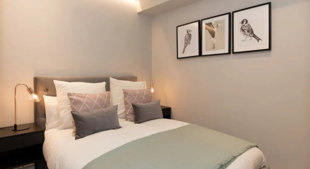 Elephant and Castle by Allô Housing