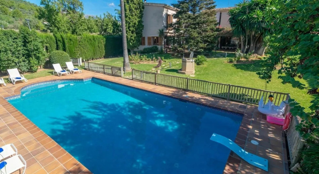 Вилла Tramontana - Villa With Private Pool In Lloseta