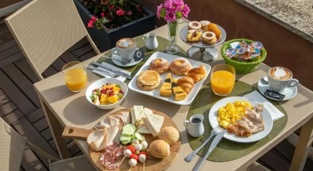 Двухместный номер Deluxe с видом на город Navona Colors Hotel