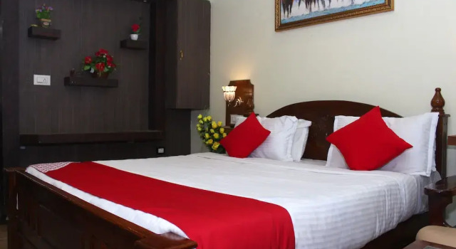 OYO 16541 Majestic Residency