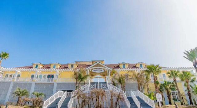 Bay Escape Condo #1820023 3 Bedrooms 2 Bathrooms Condo