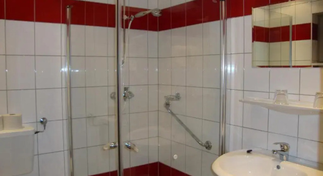 Номер Standard Pension Persch