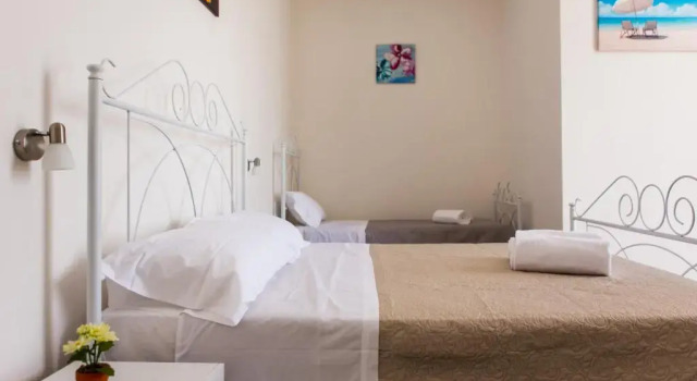 Sea Beach Pozzallo, Book Hotel Hotels in Sicily with Parking, Parking
