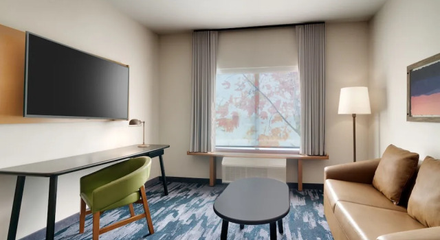 Люкс Отель Fairfield by Marriott Inn & Suites Houston League City