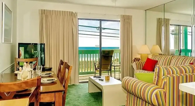 Emerald Shores Resort 2001 627850 by RedAwning, Забронировать Курортный отель Пляж Вест-Панама-Сити США